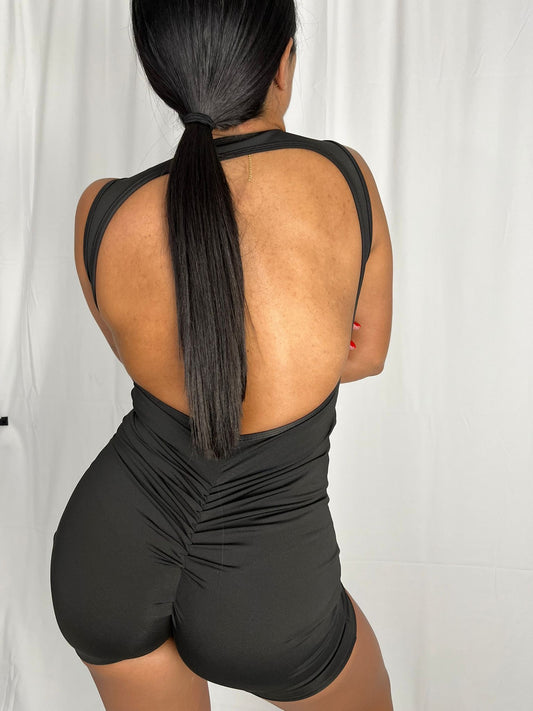 Basic enterizo corto